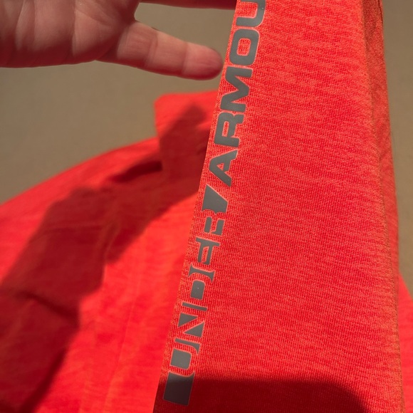 Under Armour men’s hoodie - Picture 7 of 8